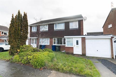 3 bedroom semi-detached house to rent, Cosford Court, Newcastle Upon Tyne