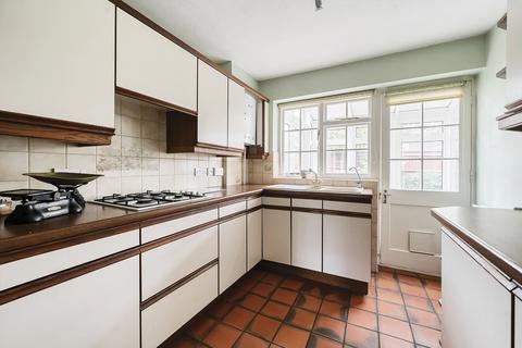 3 bedroom end of terrace house for sale, Barton End, Alton, Hampshire, GU34