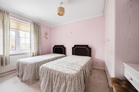 13 Barton End, Alton, GU34 1LD