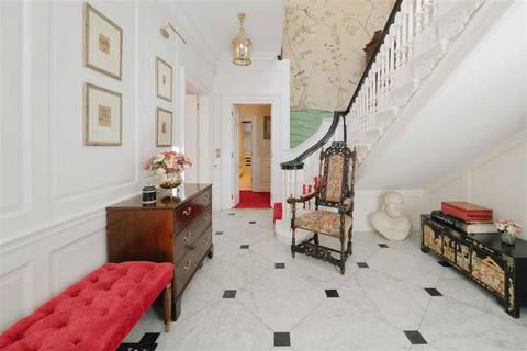 6 bedroom house for sale, Craven Street, London WC2N