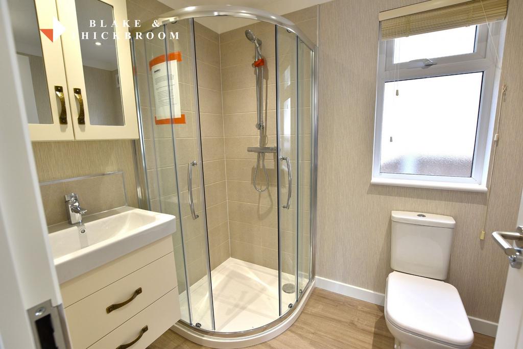 Ensuite shower room
