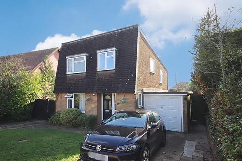 4 bedroom detached house for sale, Carters Way, Wisborough Green