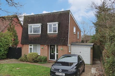 4 bedroom detached house for sale, Carters Way, Wisborough Green