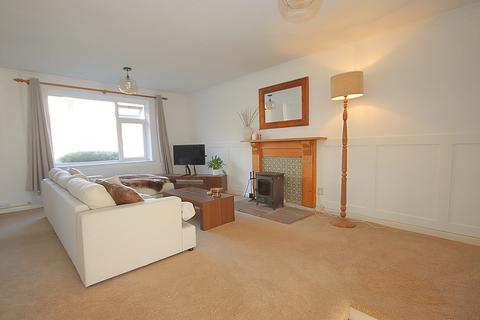 4 bedroom detached house for sale, Carters Way, Wisborough Green