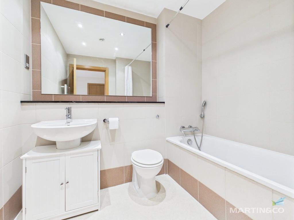 Cam03111 g0 pr0352 still001