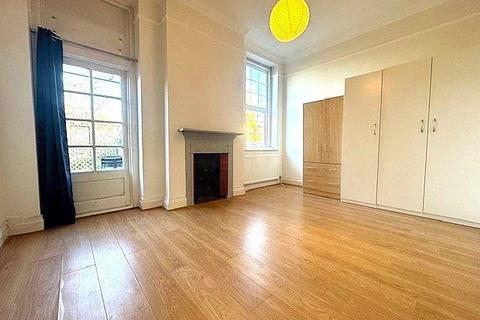 2 bedroom flat to rent, Templars Avenue, Golders Green, NW11