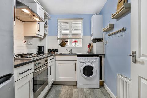 2 bedroom apartment for sale, Warwick Road