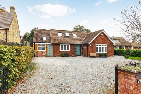 4 bedroom chalet for sale, Oxborough