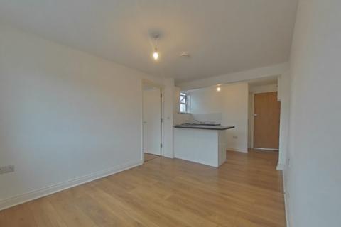 1 bedroom flat to rent, Bellevue Road, SOUTHAMPTON SO15