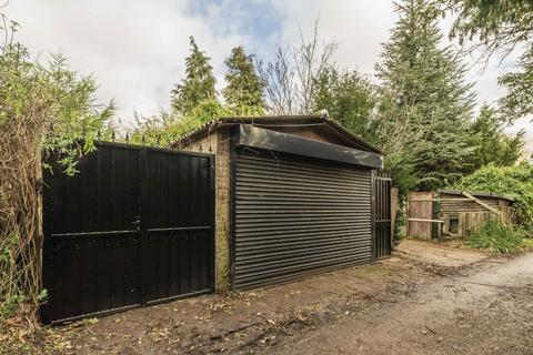 24 Greystoke Park Terrace, London, W5 1JL