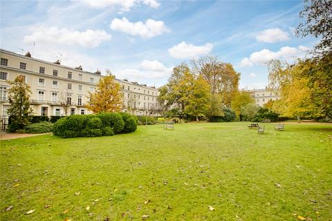 1 bedroom apartment to rent, Norland Square Mansions, London W11