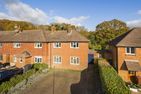 3 bedroom end of terrace house for sale, Bracken Close, Crowborough