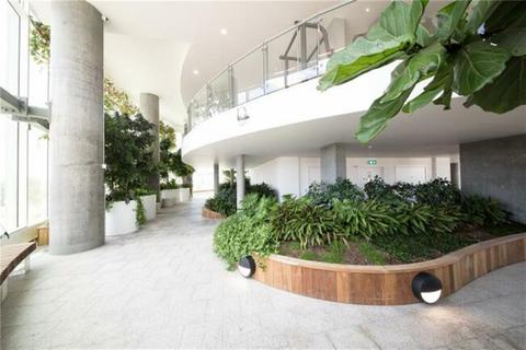 1 bedroom apartment for sale, Sky Garden 155 Wandsworth Road, London SW8