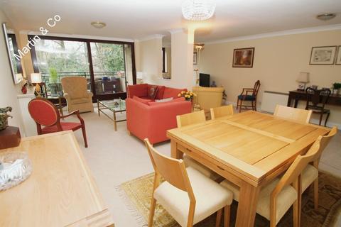 2 bedroom apartment for sale, Sandrock Road, Tunbridge Wells TN2