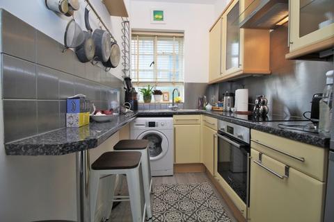 1 bedroom apartment for sale, Grand Avenue, Hove