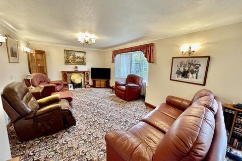 3 bedroom detached bungalow for sale, Wignals Gate, Holbeach