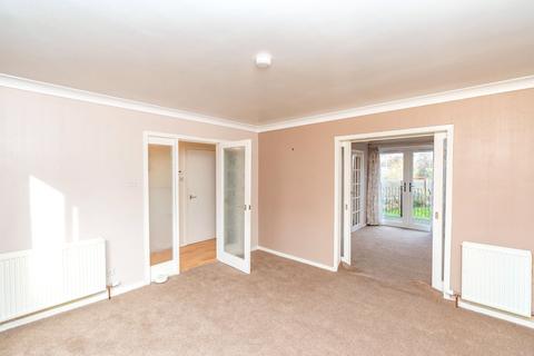 3 bedroom detached house to rent, Woodhall Grove, Edinburgh, Midlothian