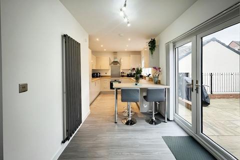 5 bedroom detached house for sale, Clos Thomas, Old St. Mellons, Cardiff, CF3 6YR