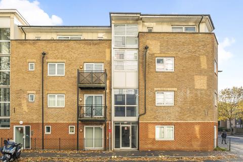 1 bedroom flat for sale, Alscot Road, London