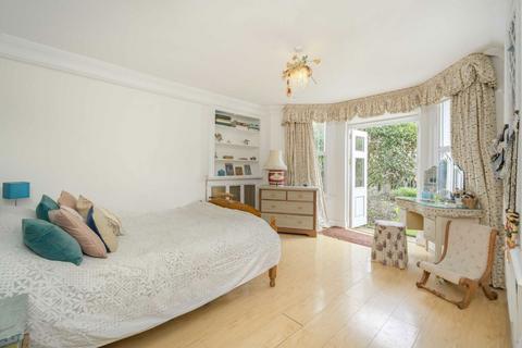 2 bedroom flat for sale, Elsham Road, London W14