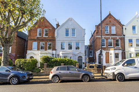 2 bedroom apartment for sale, Ferme Park Road, Stroud Green N4