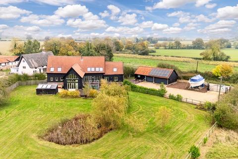 5 bedroom barn conversion for sale, Gissing, Diss