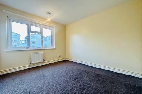 3 bedroom flat for sale, Barne Close, Barne Barton, Plymouth