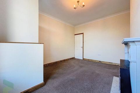 2 bedroom terraced house to rent, Moor Lane, Darwen