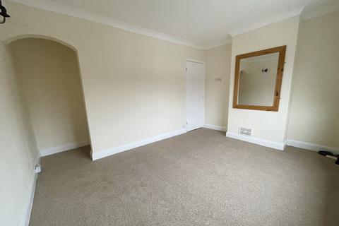 2 bedroom end of terrace house for sale, Burton Avenue, Doncaster DN4