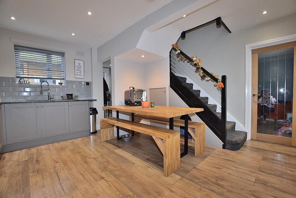 Kitchen 3 01