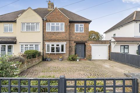 3 bedroom semi-detached house for sale, Fairfield Avenue, Surrey RH6