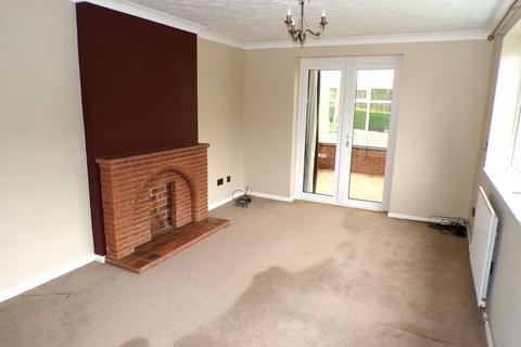 3 bedroom detached house to rent, Sukers Lodge, Rugeley Road WS12