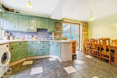 3 bedroom detached house for sale, Chapel Road, Tiptree