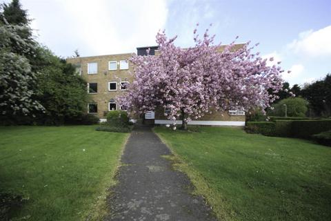 2 bedroom flat to rent, Jason Close, Brentwood