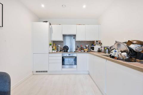 2 bedroom flat for sale, Laurina Apartments, Hayes and Harlington, Hayes, UB3