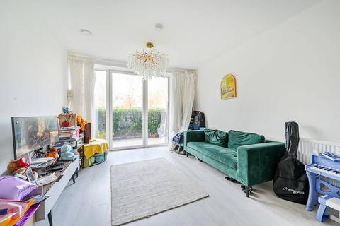 2 bedroom flat for sale, Laurina Apartments, Hayes and Harlington, Hayes, UB3