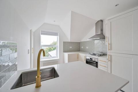 1 bedroom flat to rent, Charlton Road, Blackheath, SE3