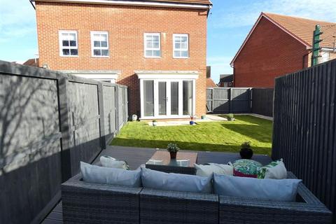 4 bedroom house for sale, Grasshopper Drive, Preston PR4