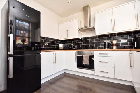 2 bedroom terraced house for sale, Manchester Road, Rochdale, OL11