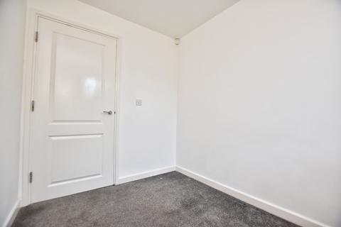 8 Birch View, Rochdale, OL12 9PZ