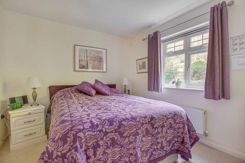 2 bedroom flat for sale, Folleys Place, Loudwater, HP10