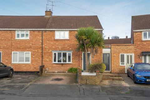 3 bedroom semi-detached house for sale, Fernbank Place, Ascot