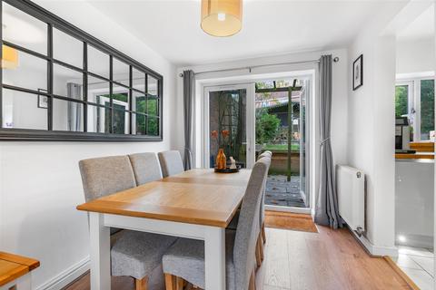 3 bedroom semi-detached house for sale, Fernbank Place, Ascot