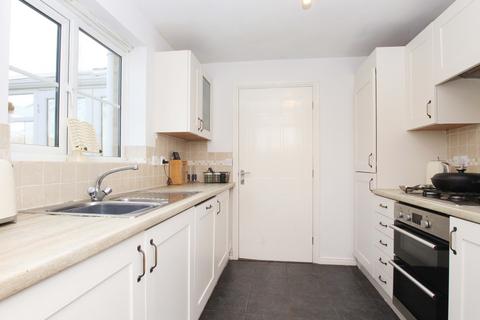 40 Clos Ynysddu, Pontyclun, CF72 9WQ
