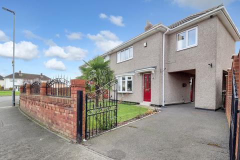 3 bedroom semi-detached house for sale, Lynwood Crescent, Fitzwilliam, Pontefract, West Yorkshire, WF9