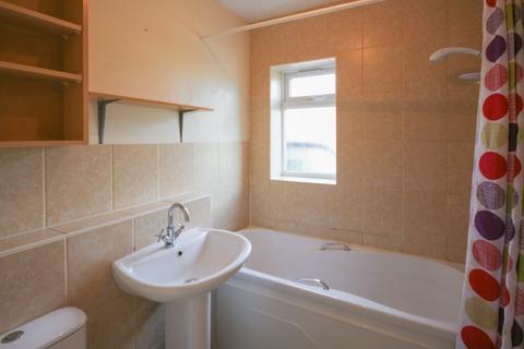 1 bedroom flat for sale, Fron Uchaf, Colwyn Bay LL29