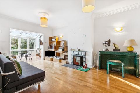 4 bedroom semi-detached house for sale, Devereux Lane, Barnes, London