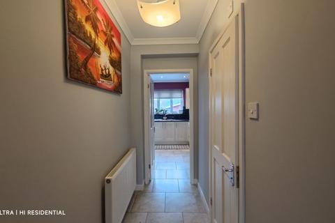 3 bedroom semi-detached house to rent, Edison Road, Welling