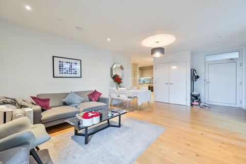 3 bedroom flat to rent, St Gabriel Walk, Elephant and Castle, London, SE1