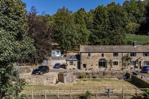 4 bedroom barn conversion for sale, Far Hanging Stones Barn, Hanging Stones Lane, Ripponden HX6 4JJ
